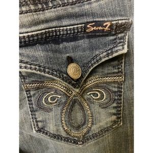 Seven jeans - Designer. Pre-owned. See Pics And Comments